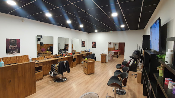 Caparrós Barber's _Benalua - Guadix