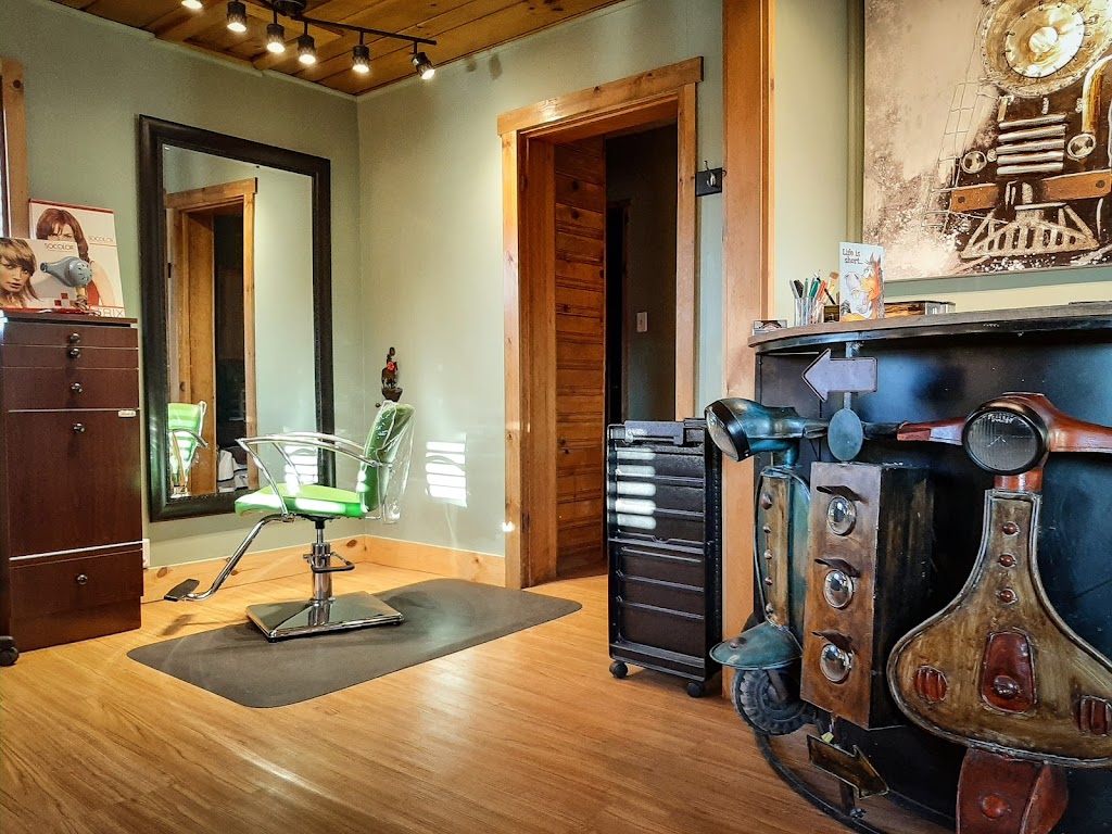 Creative Curl Salon 80827