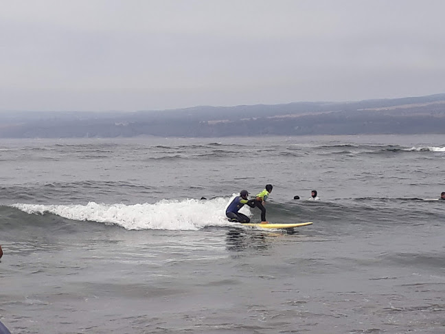 Escuela De Surf Pichilemu