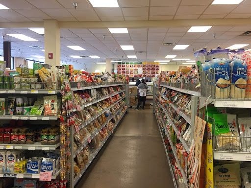 Restaurant «One World Market of Indiana», reviews and photos, 8466 Castleton Corner Dr, Indianapolis, IN 46250, USA