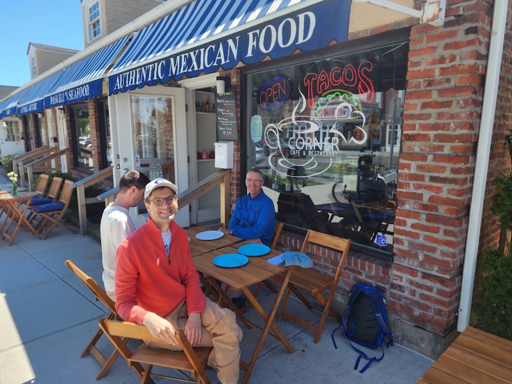 Corner Cafe & Restaurant 11978