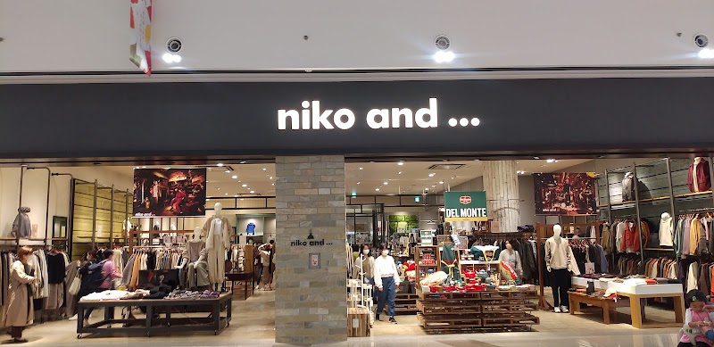 niko and... イオンモールつくば