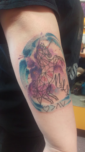 Explore mens thumb tattoo ideas, creative tattoo ideas in Pensacola, available at Infinite Ink Tattoo Studio
