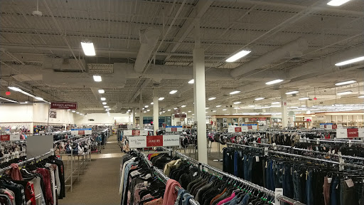 Clothing Store «Burlington Coat Factory», reviews and photos, 6725 E Black Horse Pike, Egg Harbor Township, NJ 08234, USA