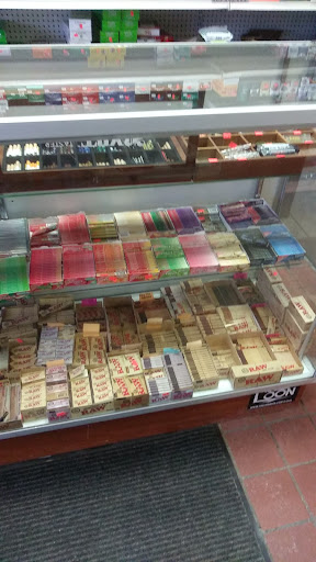 Tobacco Shop «Savage Tobacco», reviews and photos, 14101 E Hwy 13, Savage, MN 55378, USA