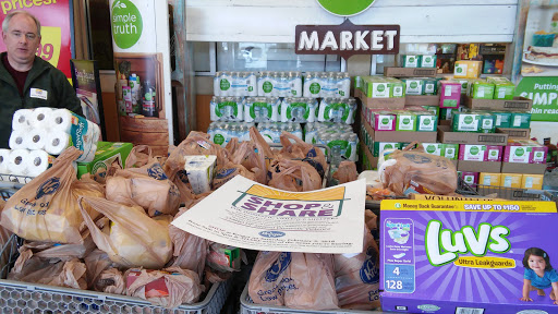 Grocery Store «Kroger», reviews and photos, 4211 S 3rd St, Louisville, KY 40214, USA