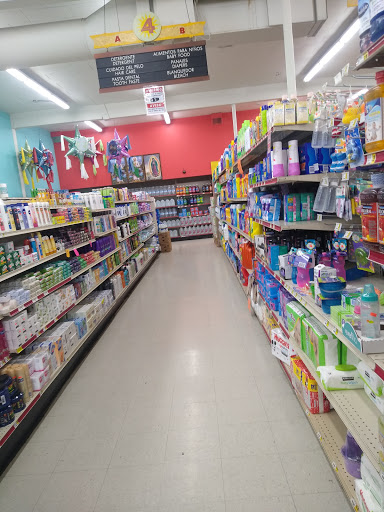 Supermarket «Mercado De Yakima», reviews and photos, 511 N 1st St, Yakima, WA 98901, USA