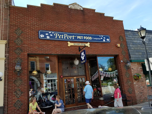 Petport Pet Supply and Grooming Salon, 40 Main St, Northport, NY 11768, USA, 