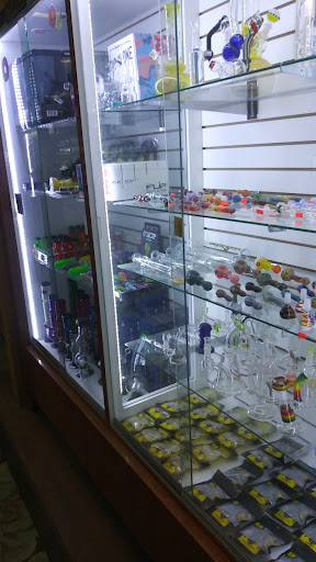 Tobacco Shop «Savage Tobacco», reviews and photos, 14101 E Hwy 13, Savage, MN 55378, USA