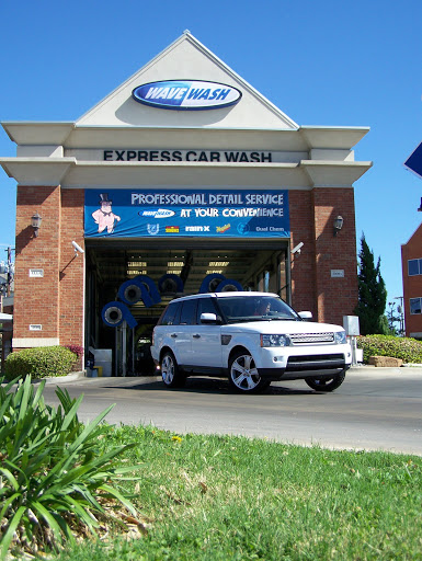 Car Wash «Wave Wash - Greenville Ave», reviews and photos, 4616 Greenville Ave, Dallas, TX 75206, USA