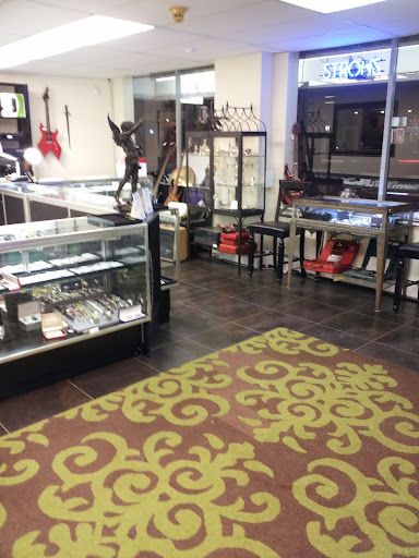 Pawn Shop «Sterling & Knight Jewelry & Pawn», reviews and photos, 109 E St Charles Rd, Villa Park, IL 60181, USA