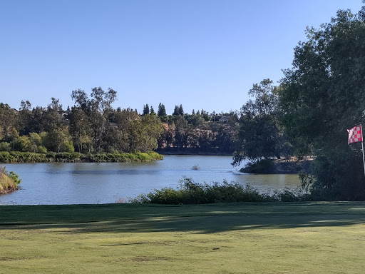 Golf Course «Bluff Pointe Golf Course and Learning Center», reviews and photos, 8225 N Milburn Ave, Fresno, CA 93722, USA