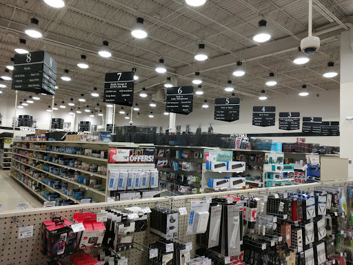 Computer Store «Micro Center», reviews and photos, 655 Merrick Ave, Westbury, NY 11590, USA