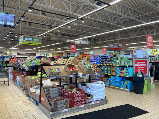 Supermarket «ALDI», reviews and photos, 801 Interstate Dr, Champaign, IL 61822, USA