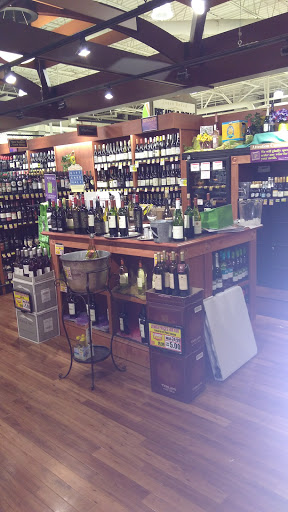 Grocery Store «Harris Teeter», reviews and photos, 2080 Kildaire Farm Rd, Cary, NC 27511, USA