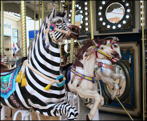 Shopping Mall «Westfield Galleria at Roseville», reviews and photos, 1151 Galleria Blvd, Roseville, CA 95678, USA