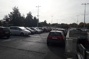 Auchan Parking image