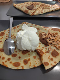 Crème glacée du Restaurant servant le petit-déjeuner Les Roses de Glace à Toulon - n°3
