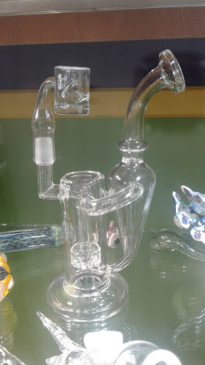 Tobacco Shop «Green Daze Glass & Smoke Shop», reviews and photos, 10323 SE Mill Plain Blvd, Vancouver, WA 98664, USA