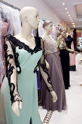 Bridal Shop «Bridal Palace», reviews and photos, 10309 Queens Blvd, Forest Hills, NY 11375, USA