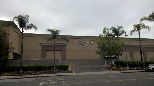Department Store «Nordstrom Rack Laguna Hills Mall», reviews and photos, 23541 Calle De La Louisa, Laguna Hills, CA 92653, USA