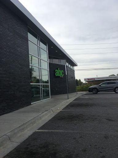 Liquor Store «Asheville ABC Liquor Store #2», reviews and photos, 650 Hendersonville Rd, Asheville, NC 28803, USA