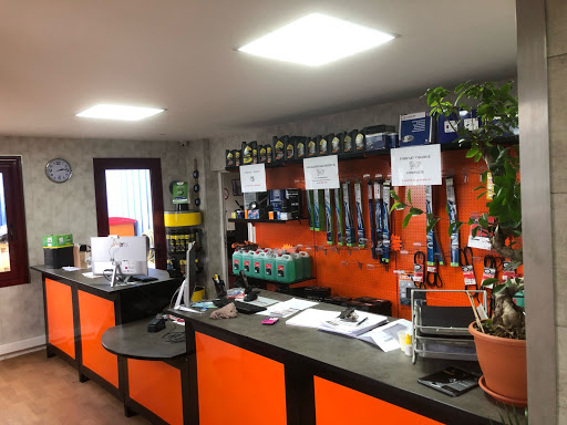 Photo 2 - FONTENAY PIÈCES AUTO - Casse Auto - Remorquage