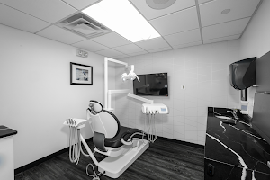 Hampton Cosmetic & Implant Dentistry image
