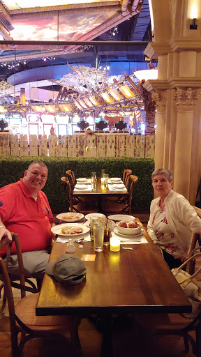 Italian Restaurant «Ballo Italian Restaurant», reviews and photos, 1 Mohegan Sun Blvd, Uncasville, CT 06382, USA
