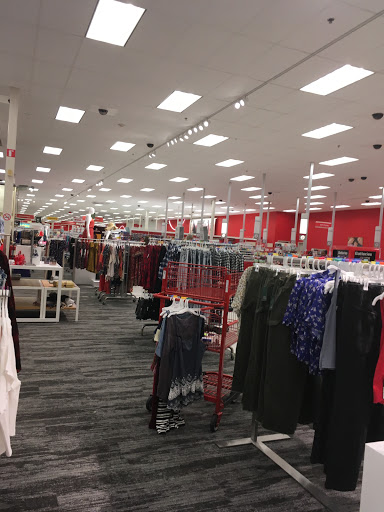 Department Store «Target», reviews and photos, 5800 20th St, Vero Beach, FL 32966, USA