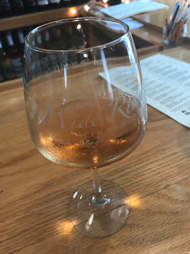 Winery «Wide River Winery - Tasting Room», reviews and photos, 106 N Cody Rd, Le Claire, IA 52753, USA