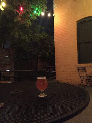 Liquor Store «Louisville Beer Store», reviews and photos, 746 E Market St, Louisville, KY 40202, USA