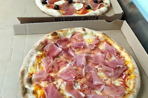 Pizzería Il Forno a Legna Burro Taxi image
