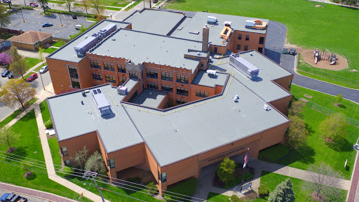 Roofing Contractor «Matthews Roofing», reviews and photos, 3739 W North Ave, Chicago, IL 60647, USA