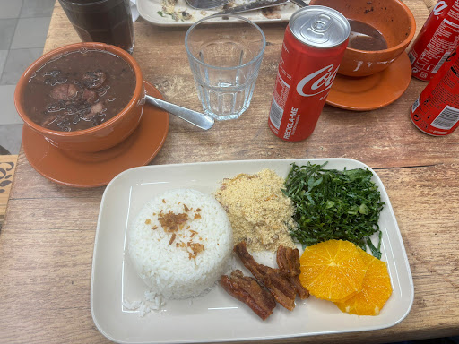 Monte Cerrado - Padaria, Pastelaria e Produtos Regionais no Algés, Lisboa