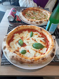 Pizza du Pizzeria Casa Nostra à Viry-Châtillon - n°13