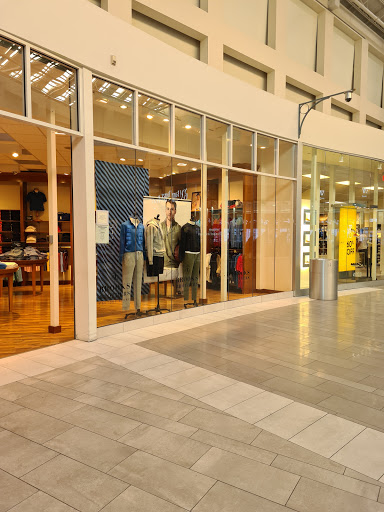 Shopping Mall «Sawgrass Mills», reviews and photos, 12801 W Sunrise Blvd, Sunrise, FL 33323, USA