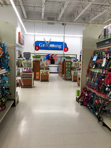 Pet Supply Store «PetSmart», reviews and photos, 650 Commerce Blvd, Scranton, PA 18519, USA