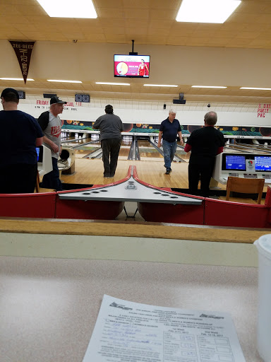 Bowling Alley «Sunset Bowl», reviews and photos, 2015 N Lewis Ave, Waukegan, IL 60087, USA