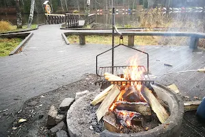 Kalastuspuisto campfire site image