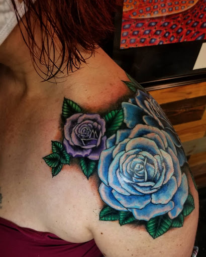 Explore simple beach tattoo ideas, creative tattoo ideas in Talbott, available at Alpha Tattoo co.