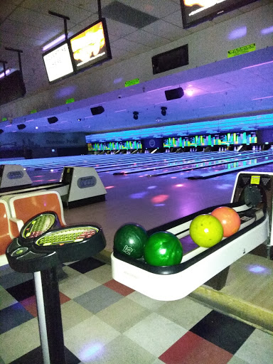 Bowling Alley «Narrows Plaza Bowl», reviews and photos, 2200 Mildred St W, Tacoma, WA 98466, USA
