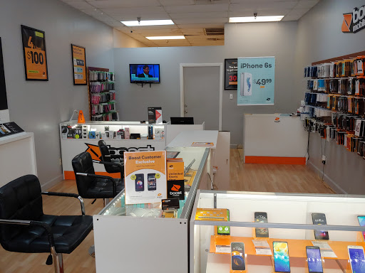Electronics Repair Shop «Boost Mobile By Smile Wireless 2», reviews and photos, 5442 Central Florida Pkwy, Orlando, FL 32821, USA