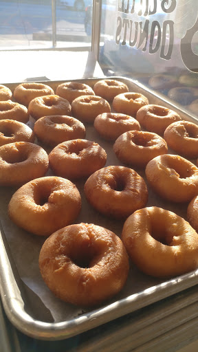 Donut Shop «Peace, Love and Little Donuts of Bethel Park», reviews and photos, 100 Broughton Rd, Bethel Park, PA 15102, USA