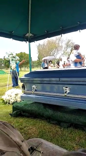 Cemetery «San Fernando Mission Catholic Cemetery», reviews and photos, 11160 Stranwood Ave, Mission Hills, CA 91345, USA