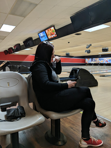 Bowling Alley «AMF Fairview Lanes», reviews and photos, 1407 Fairport Rd, Fairport, NY 14450, USA