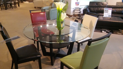 Furniture Store «Rooms To Go & Rooms To Go Kids Furniture Store - Miami International (Doral)», reviews and photos, 10623 NW 12th St, Doral, FL 33172, USA