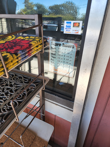Home Improvement Store «Rio Linda True Value Hardware», reviews and photos, 6748 Front St, Rio Linda, CA 95673, USA
