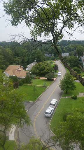 Golf Course «Fresh Meadow Country Club», reviews and photos, 255 Lakeville Rd, Lake Success, NY 11020, USA