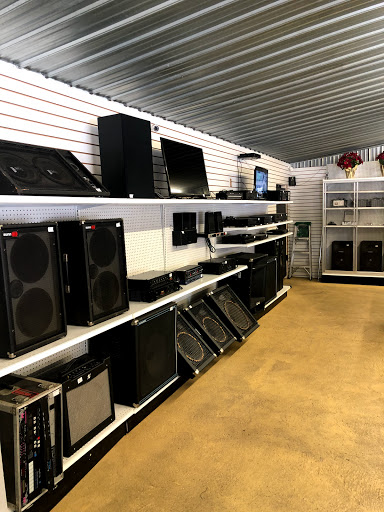 Pawn Shop «Citrus Pawn Shop», reviews and photos, 1899 Mentone Blvd, Mentone, CA 92359, USA